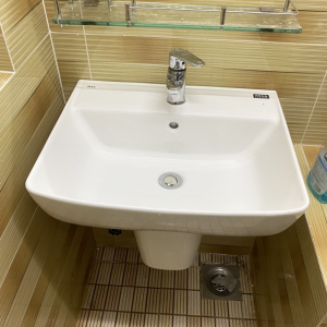 Chậu rửa lavabo INAX AL-312V treo tường kèm chân ngắn L-298VC (AL-312/L-298VC) - ảnh 7