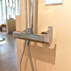 Vòi sen cây tắm INAX BFV-60S nóng lạnh tay sen cao cấp - ảnh 4