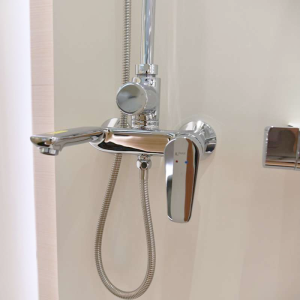 Vòi sen tắm cây INAX BFV-515S nóng lạnh cao cấp - ảnh 3
